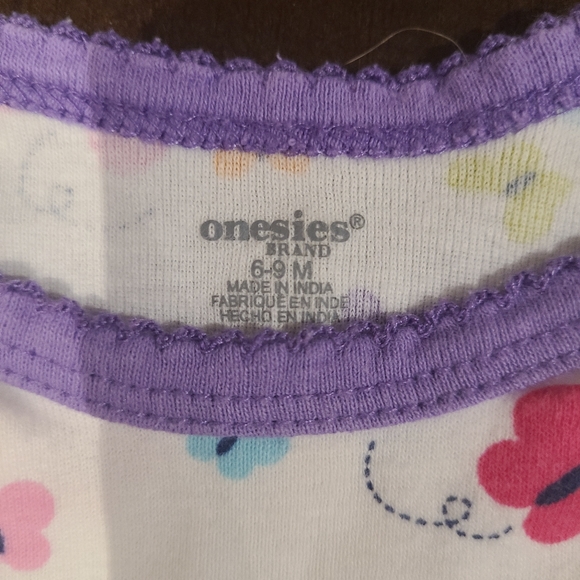 🌟5/$25 Butterfly Onesie Size 6-9 Months - Picture 3 of 4